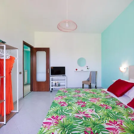 Yourhome - San Valerio דירה