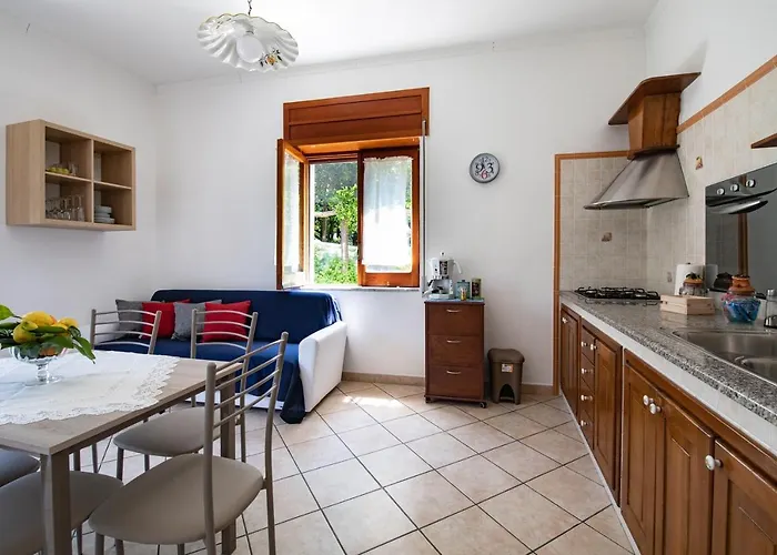 Yourhome - San Valerio Сорренто